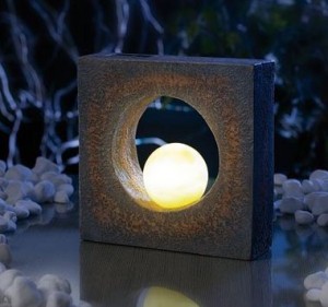 sculpture à led solaire
